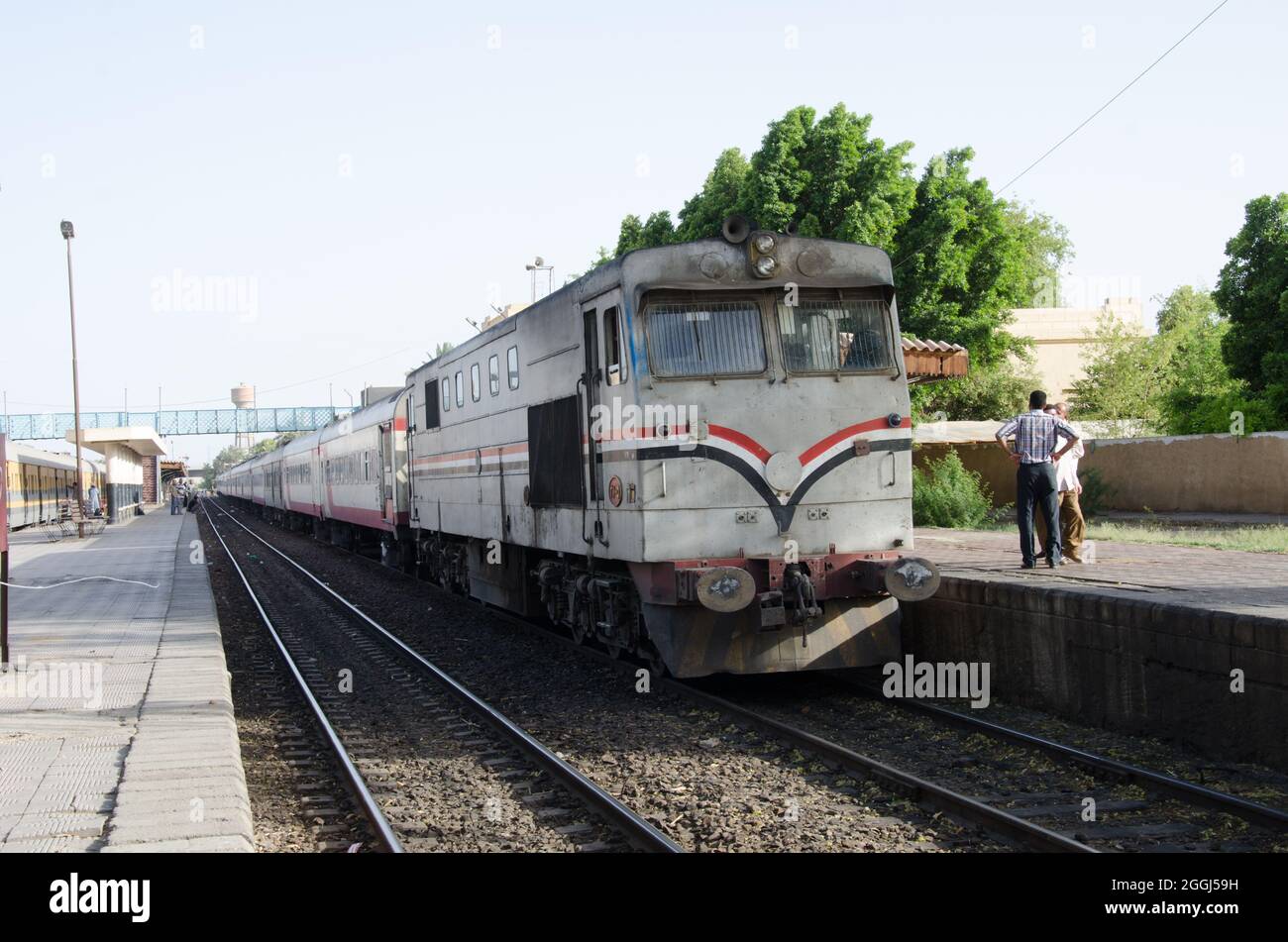 Diesel-Angine am Bahnsteig in Ägypten Stockfoto