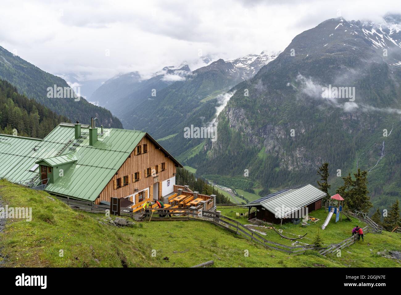 Europa, Österreich, Tirol, Ötztal Alpen, Pitztal, St. Leonhard im Pitztal, Blick auf die Ludwigsburger Hütte im Pitztal Stockfoto