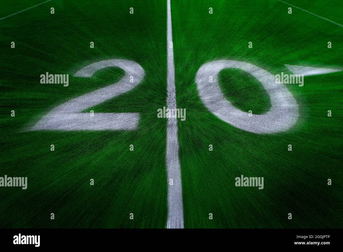 Fußballfeld grün Gras weißen Hof Marker zu Touchdown Wettbewerb Spiel Zoom Bewegung Stockfoto