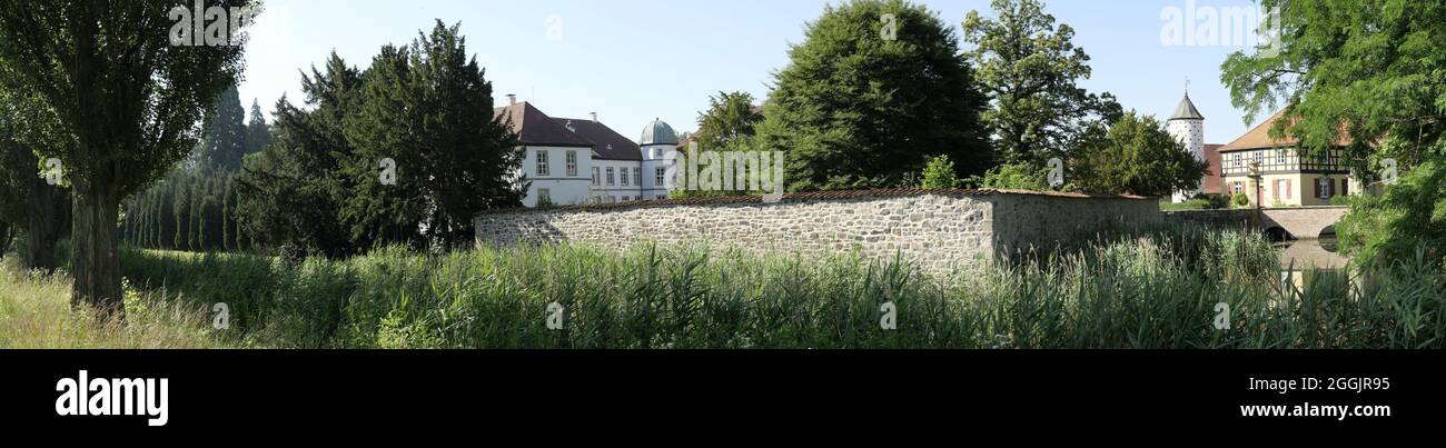 Wasserschloss Schloss Hünnefeld, Panoramabild, Bad Essen, Osnabrücker Land, Niedersachsen, Deutschland Stockfoto