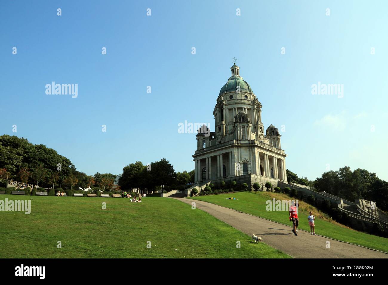 Die Ashton Memorial Torheit (entworfen von John Belcher) in Williamson Park, Lancaster, Lancashire, England, Großbritannien Stockfoto