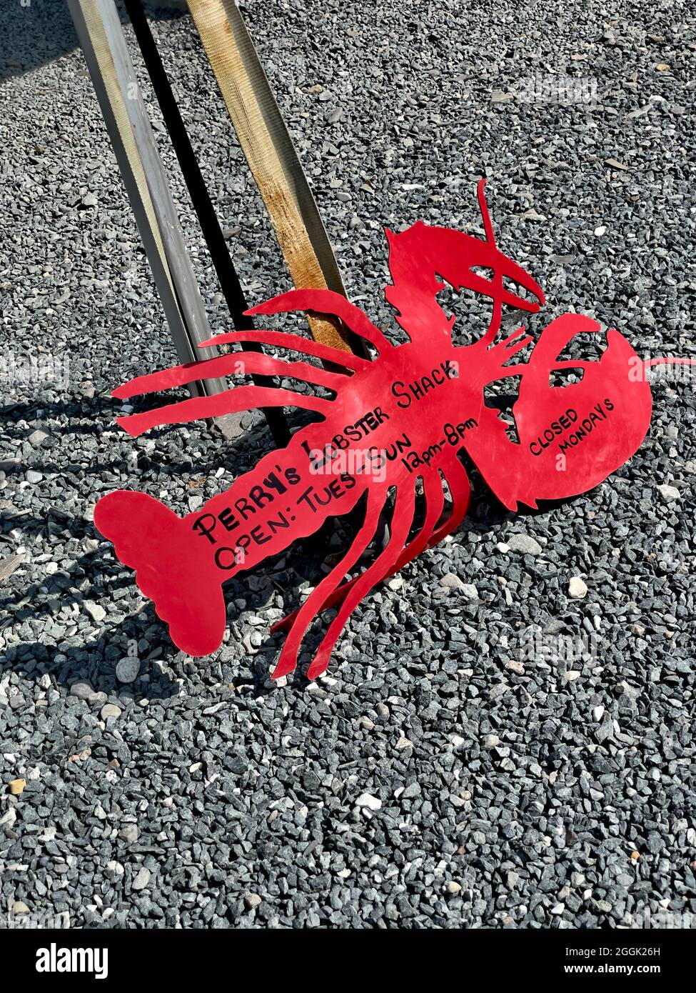 Perry's Lobster Shack ist ein Low-Key-Barack am Wasser, in dem Hummer- und Seafood-Gerichte sowie herzhafte Beilagen und Biere angeboten werden. Stockfoto