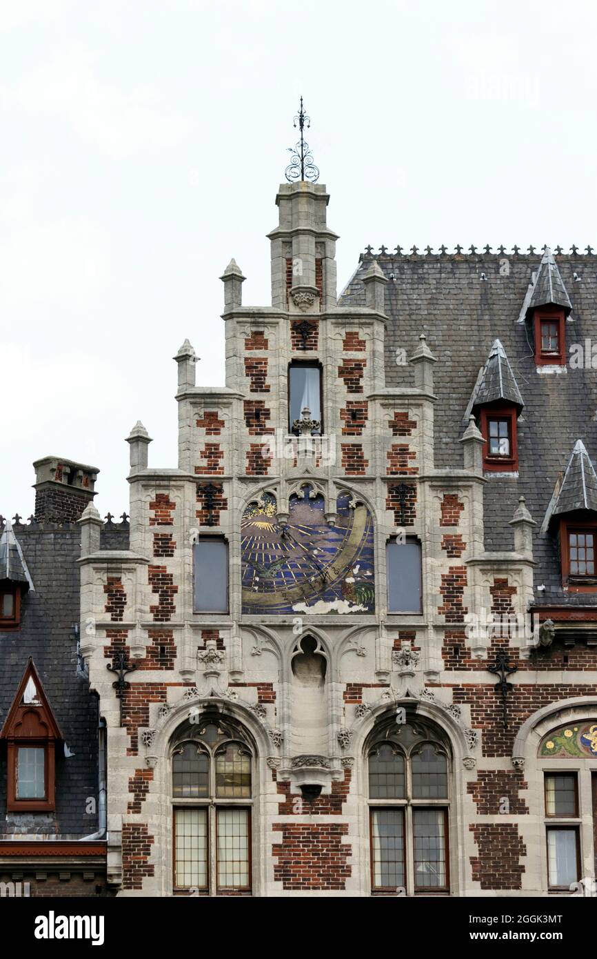 Gebäude am Mont des Arts im Stadtzentrum von Brüssel an einem Sommertag in Belgien. Stockfoto