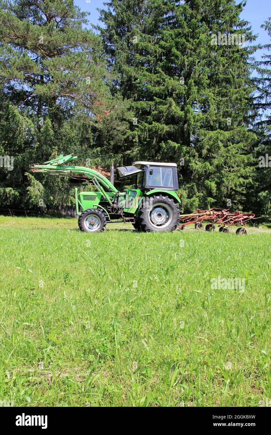 DEUTZ D 4506 Traktor. Hubraum 2808 ccm, 40 PS, Baujahr 1980, Deutschland, Bayern, Oberbayern, Werdenfelser Land, Klais bei Mittenwald Stockfoto