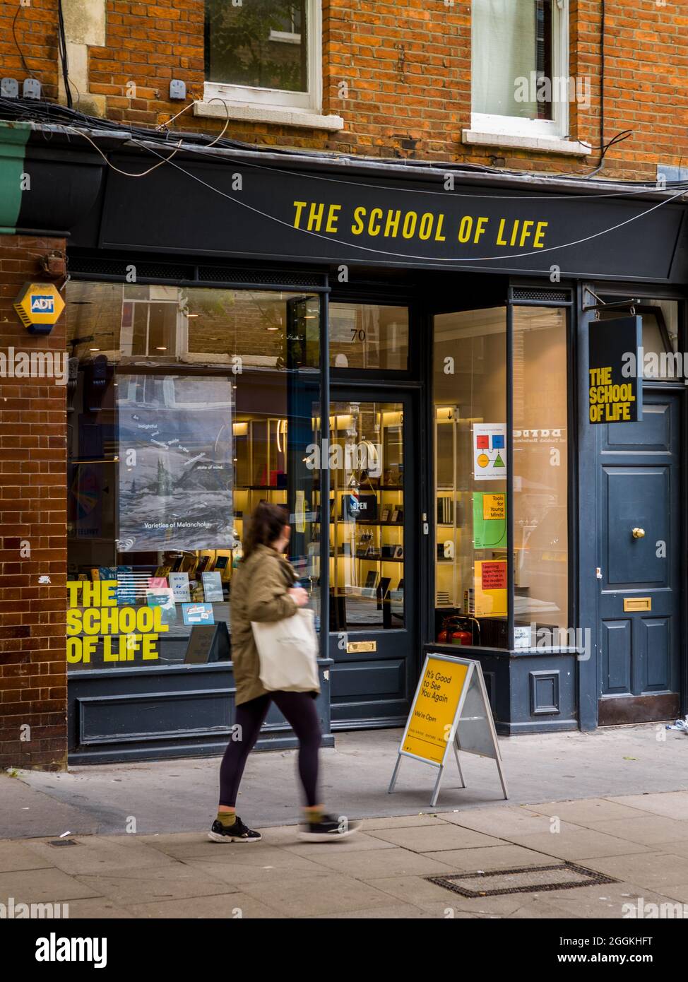 Die Schule des Lebens Bloomsbury London - unabhängigen Buchhandlung, Teil einer globalen Organisation, die sich der Entwicklung der emotionalen Intelligenz gewidmet Stockfoto