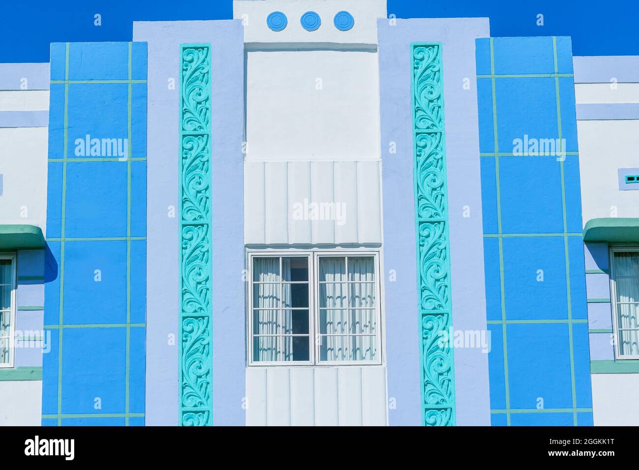 Hotelfassade im Art déco-Stil, Ocean Drive, South Beach, Miami, Florida, USA Stockfoto