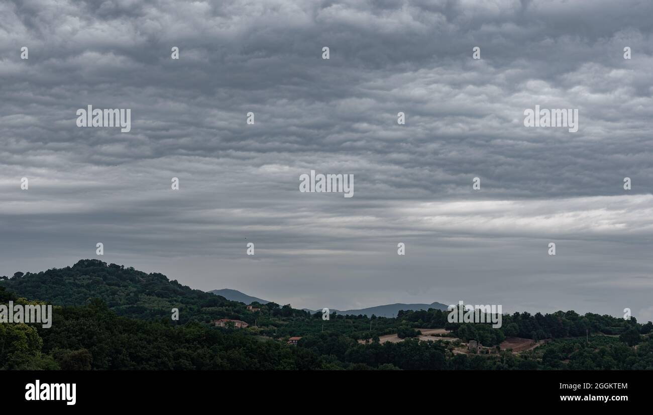 Teano, Campania Felix, Italien. Wunderbarer Blick auf eine der schönsten Stätten in Süditalien, die von den alten Römern Campania Felix genannt wurde. Stockfoto