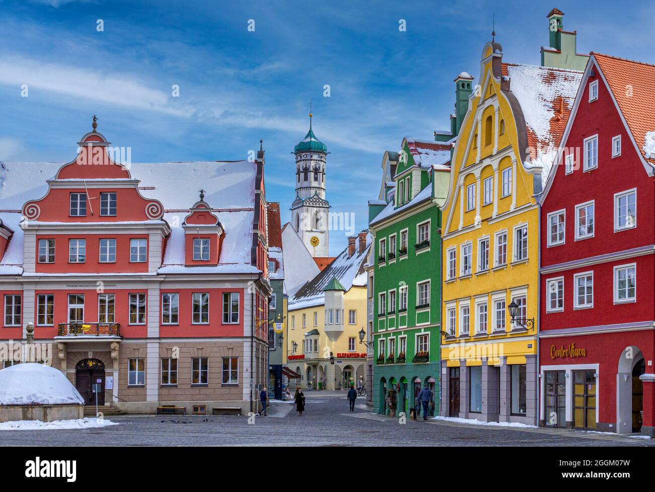 Haus der großen Zunft und historische Stadthäuser auf dem Markt
