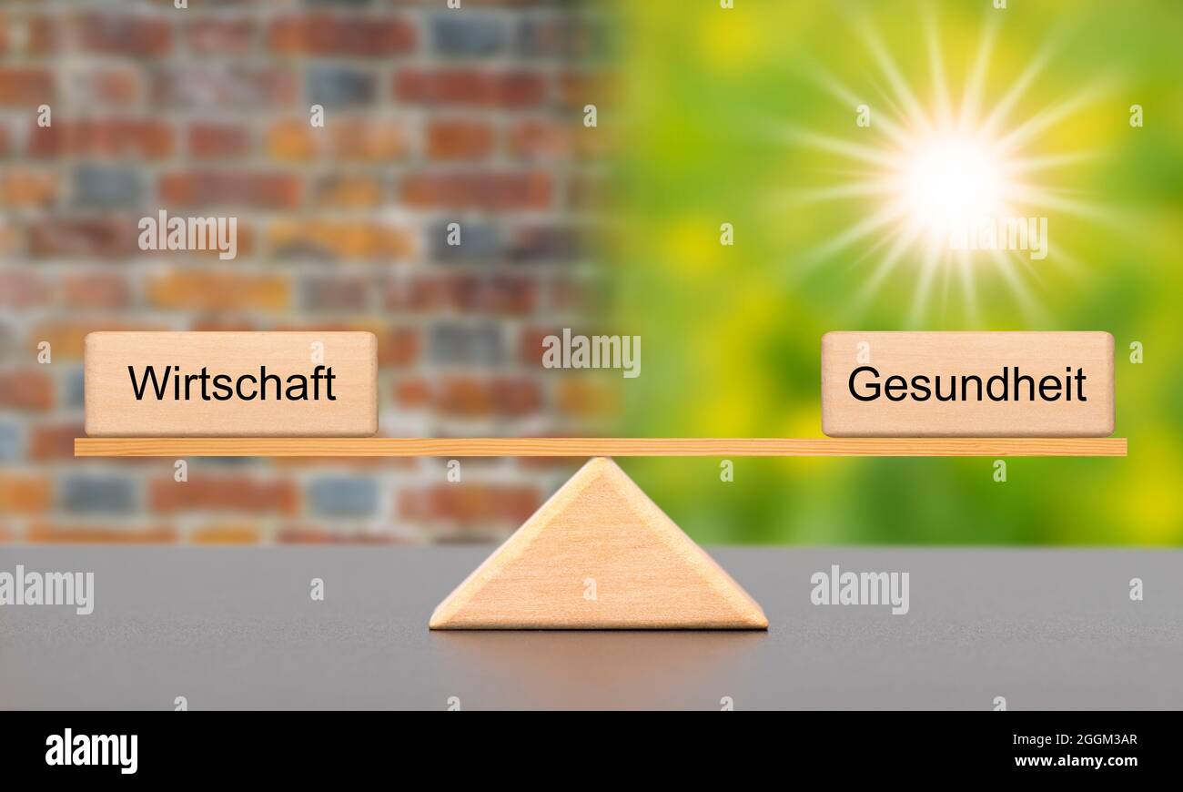 Entscheidung und Abwägung zwischen Lockdown und Öffnung in der Corona-Krise Stockfoto