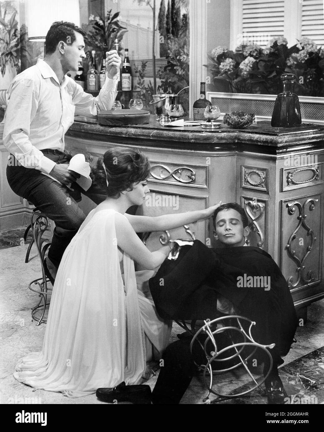 Rock Hudson, Gina Lollabrigida, Joel Gray, am Set des Films, „Come September“, Universal Picturs, 1961 Stockfoto