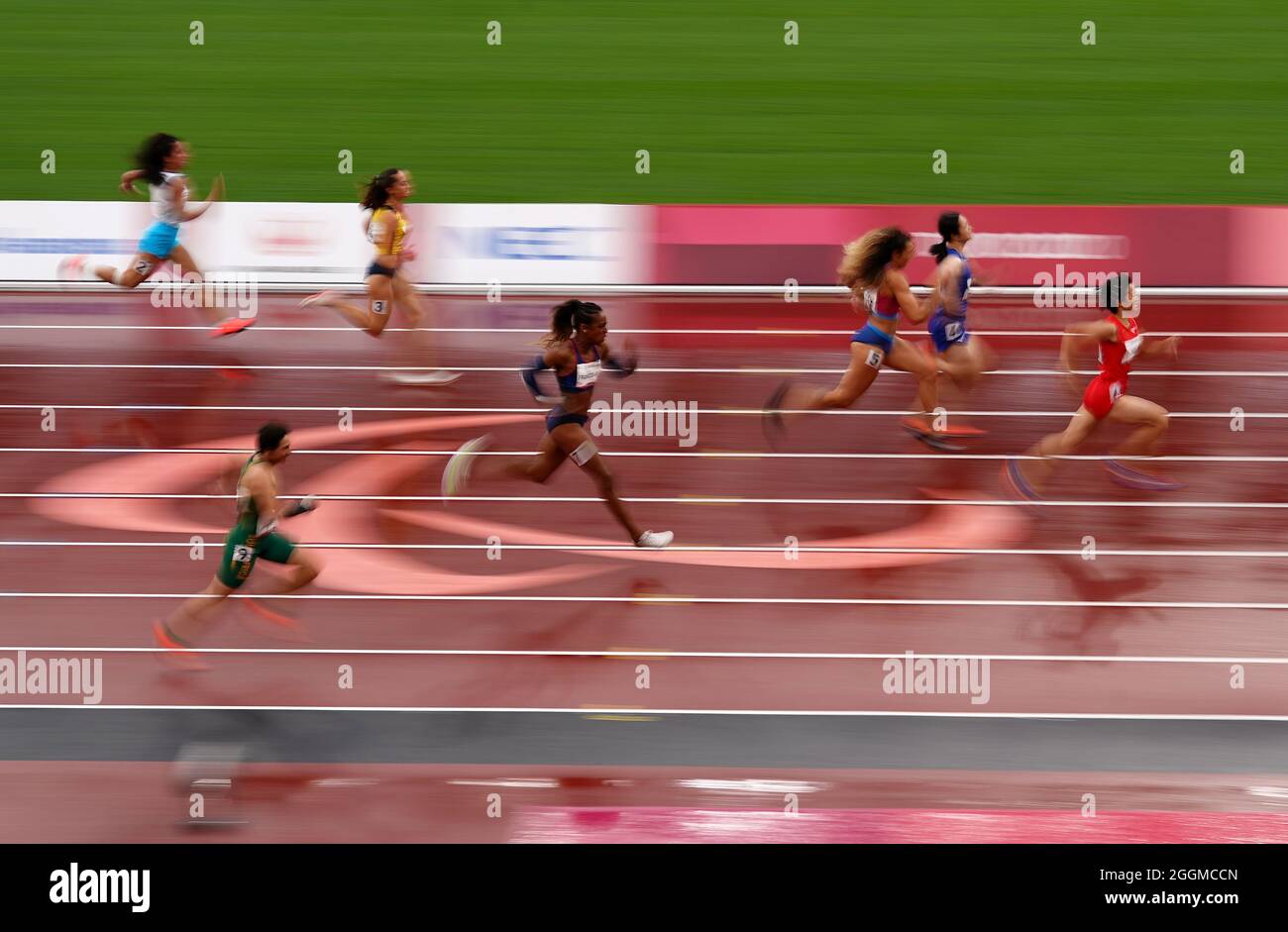Die Chinesin Xiaoyan Wen auf dem Weg zum Sieg beim 100-m-T37-Finale der Frauen im Olympiastadion am 9. Tag der Paralympischen Spiele in Tokio 2020 in Japan. Bilddatum: Donnerstag, 2. September 2021. Stockfoto