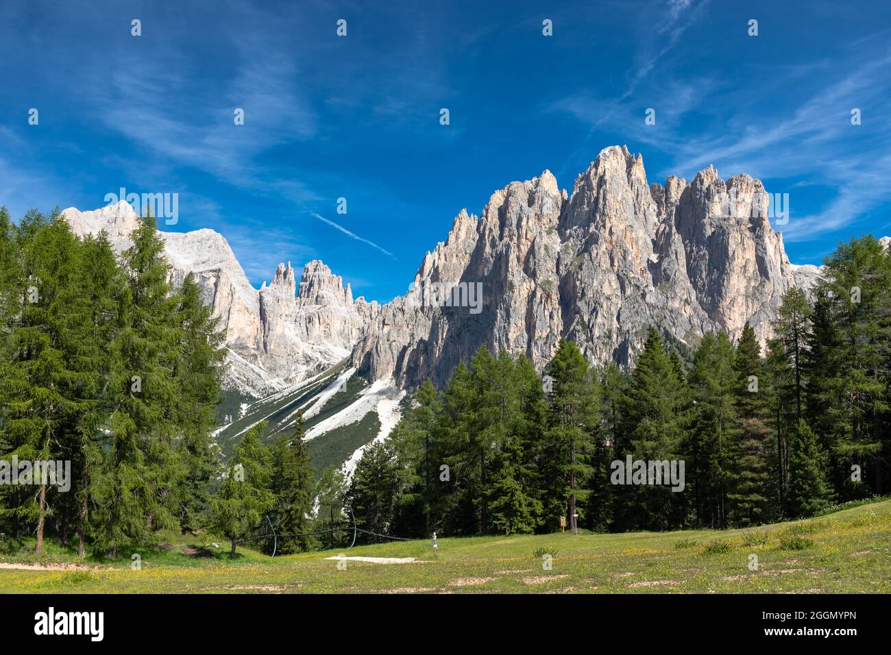 Blick auf die Rosengarten-Gruppe und die Vajolet-Türme, Trentino, Italien Stockfoto