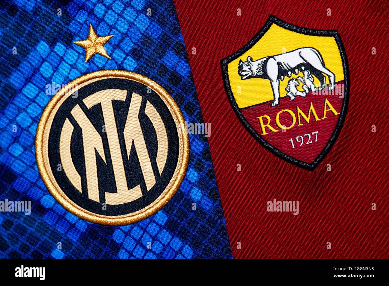 Nahaufnahme des Vereinswappens von Inter & Roma. Stockfoto