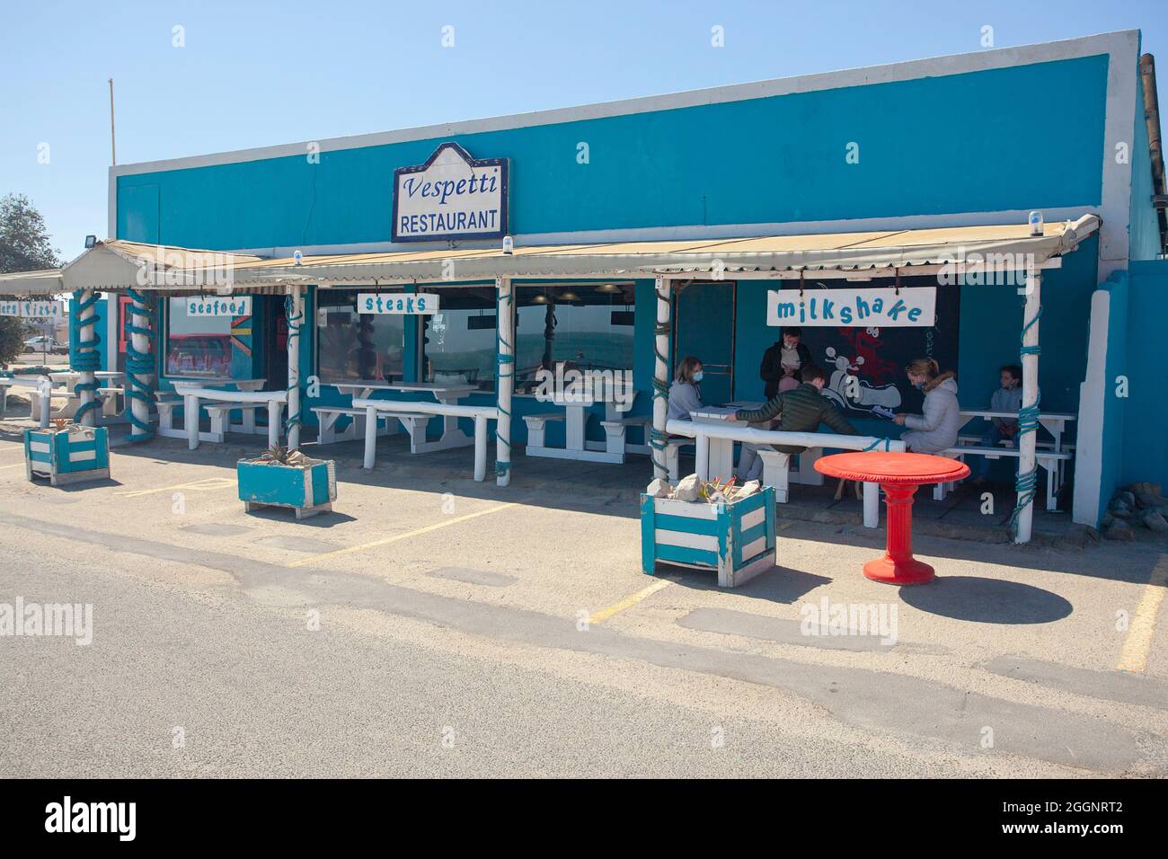 Vespetti Restaurant: Ein Restaurant am Meer in Port Nolloth Stockfoto