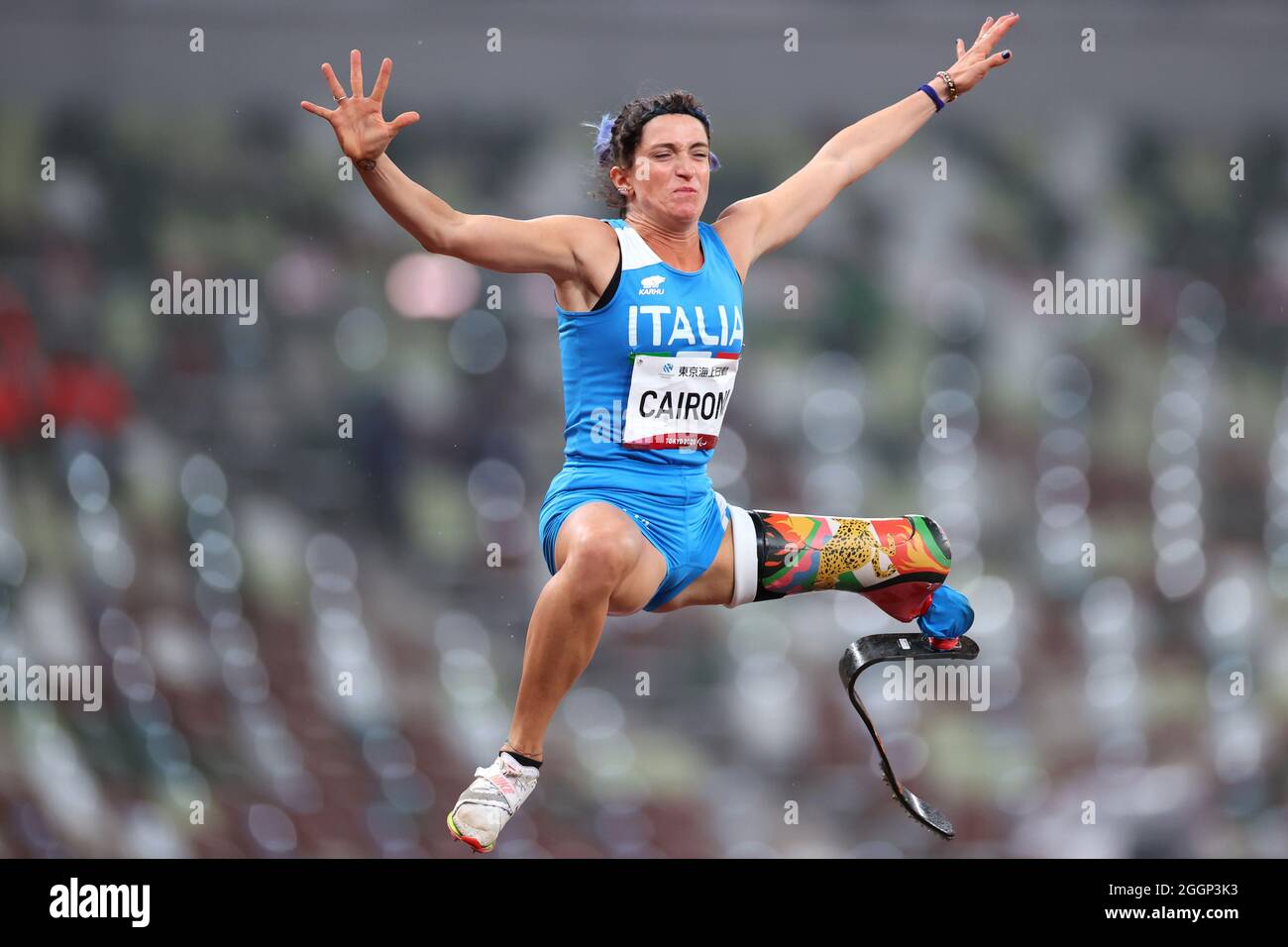 Tokio, Japan. September 2021. Martina Caironi (ITA) Leichtathletik : T63-Finale der Frauen während der Paralympischen Spiele in Tokio 2020 im Nationalstadion in Tokio, Japan . Quelle: Yohei Osada/AFLO SPORT/Alamy Live News Stockfoto
