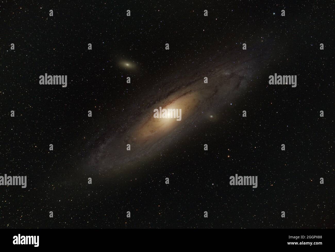 Astrofotografie der Andromeda-Galaxie, m31, von lichtverschmutztem Himmel Stockfoto