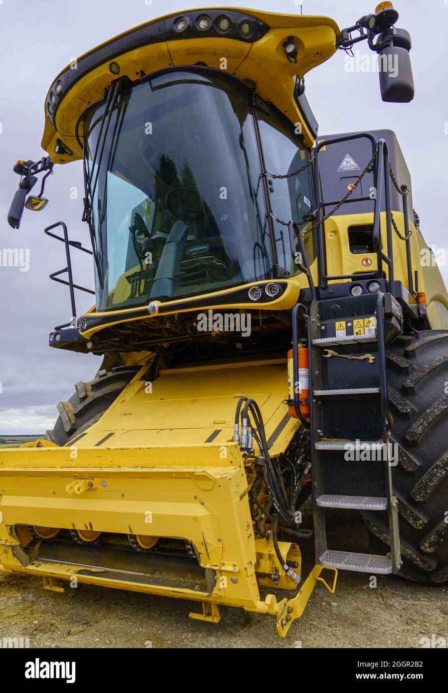 Neuer Holland CX8.70 Stufe V Mähdrescher auf Salisbury Plain Wiltshire UK Stockfoto