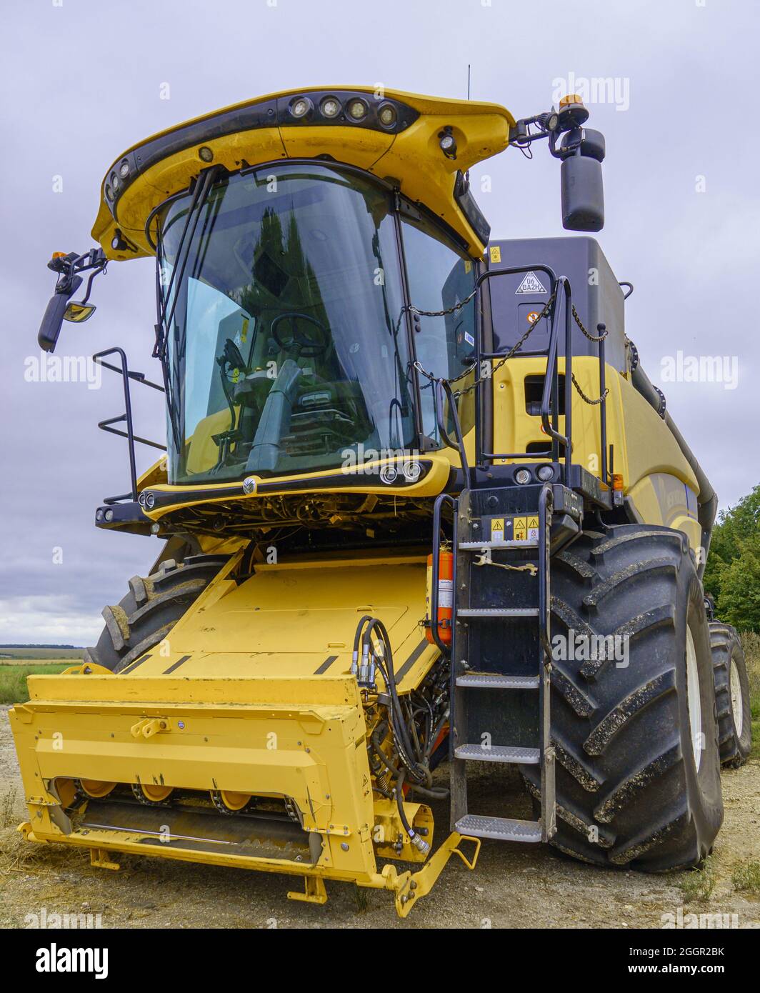 Neuer Holland CX8.70 Stufe V Mähdrescher auf Salisbury Plain Wiltshire UK Stockfoto