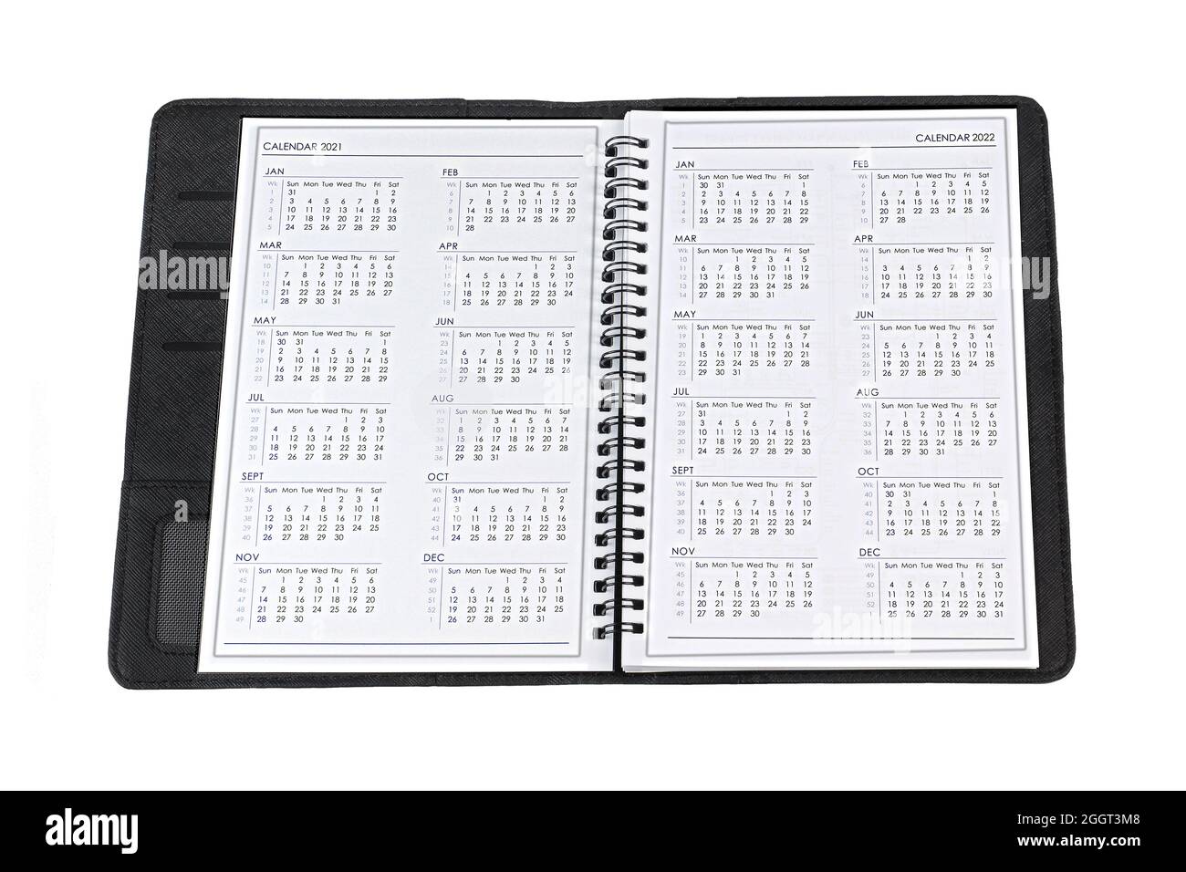 Kalender 2021 und 2022 in Black Dairy auf weißem Hintergrund Stockfoto