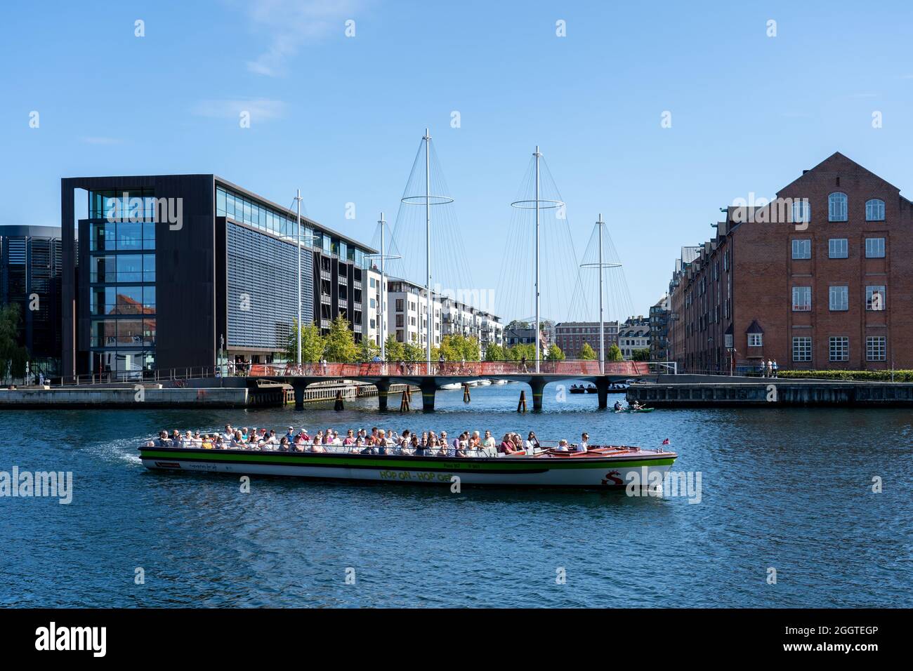 Touristenrundfahrt im Hafen von Kopenhagen Stockfoto