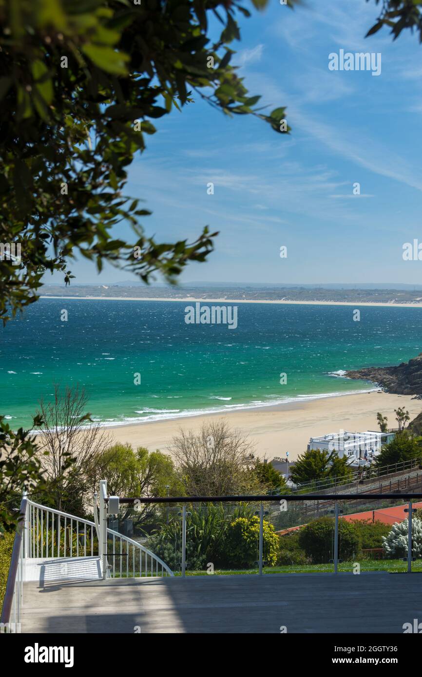 Blick Über St Ives Bay In Richtung Godrevy Stockfoto