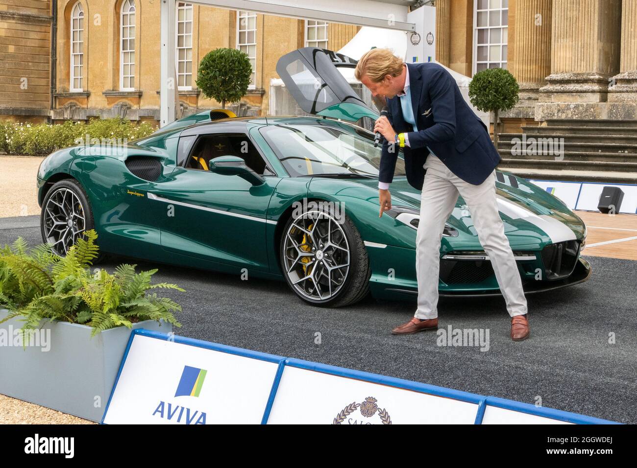 Touring Superleggera Arese 95 Coupé 2021 auf dem Salon Prive Blenheim Palace UK ausgestellt Stockfoto