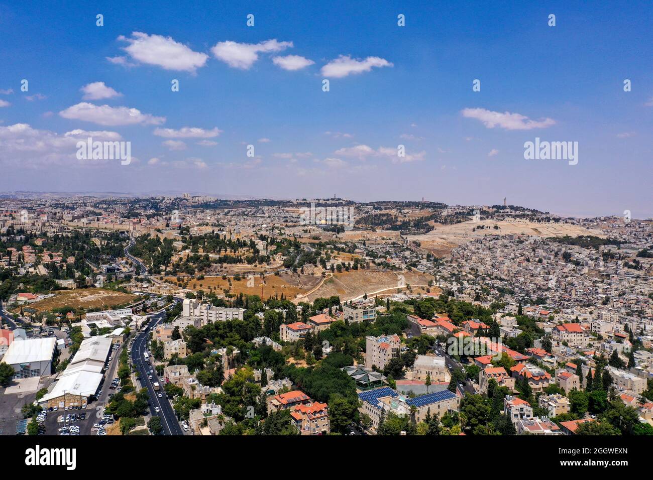 Jerusalem, Luftpanorama mit West- und Ostteilen, mit dem Felsendom in der Mitte Stockfoto