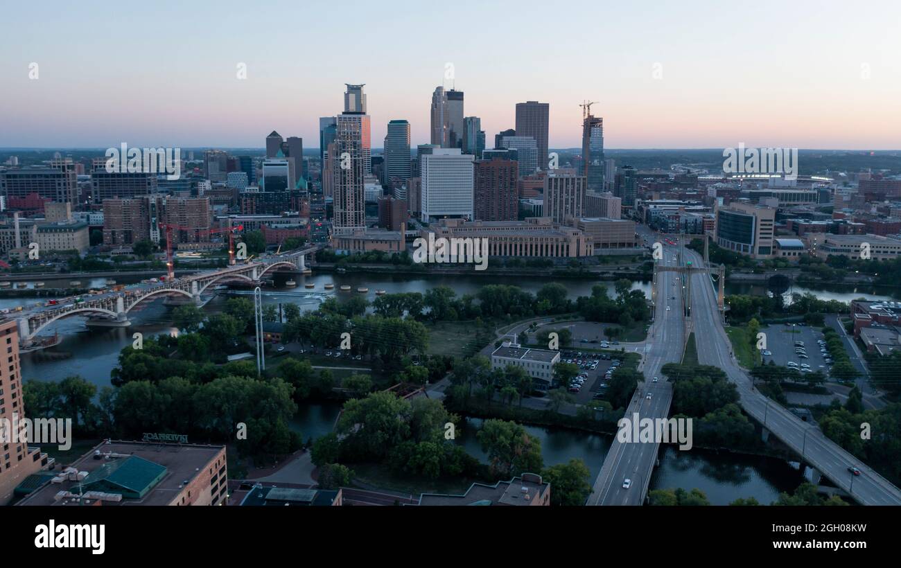 Luftaufnahme Waterfront Downtown in Minneapolis Minnesota USA Stockfoto