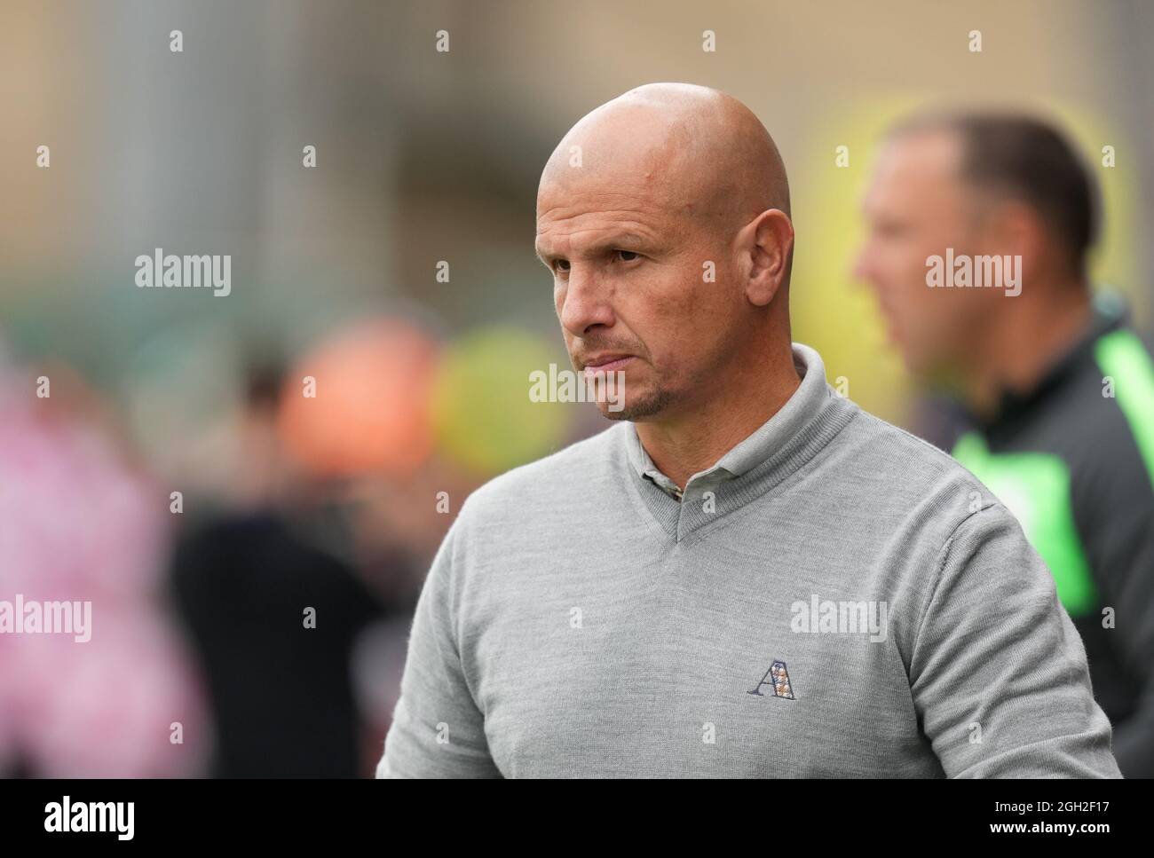 Northampton, Großbritannien. September 2021. Scunthorpe United-Manager Neil Cox beim Spiel der Sky Bet League 2 zwischen Northampton Town und Scunthorpe United am 4. September 2021 im Sixfields Stadium, Northampton, England. Foto von Andy Rowland. Quelle: Prime Media Images/Alamy Live News Stockfoto