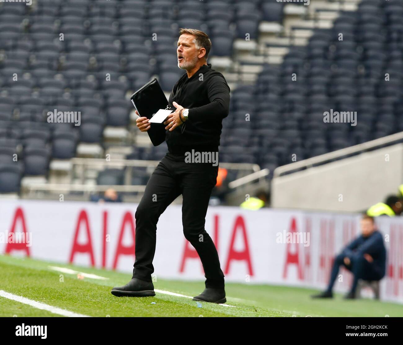 London, Großbritannien. September 2021. LONDON, ENGLAND - 04. SEPTEMBER: Scott Booth Manager der Birmingham City Women während der Barclays FA Women's Super League zwischen Tottenham Hotspur und Birmingham City am 04. September 2021 im Tottenham Stadium, London, UK Credit: Action Foto Sport/Alamy Live News Stockfoto
