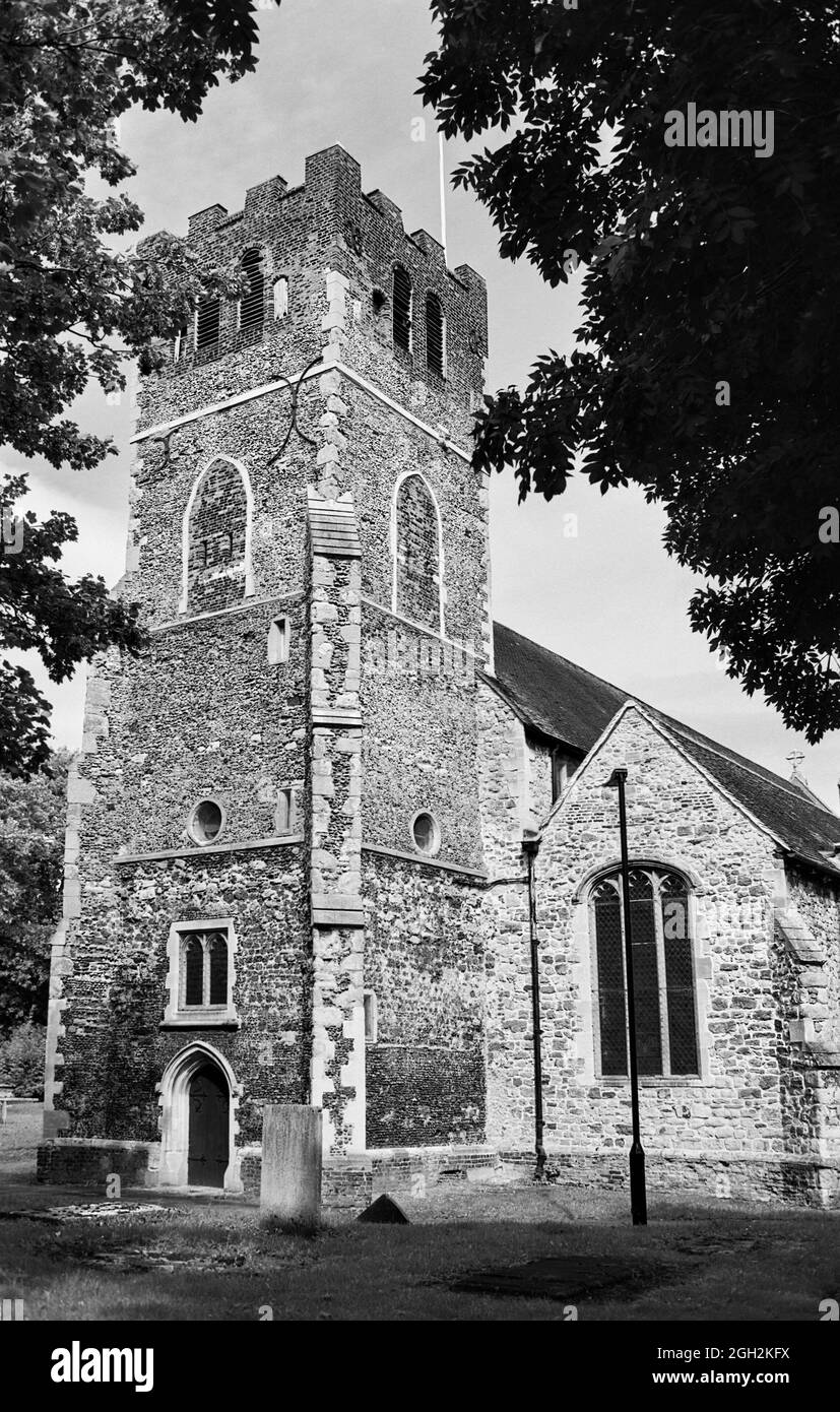 Der historische All Halloows Kirchturm in Tottenham, North London, Großbritannien Stockfoto