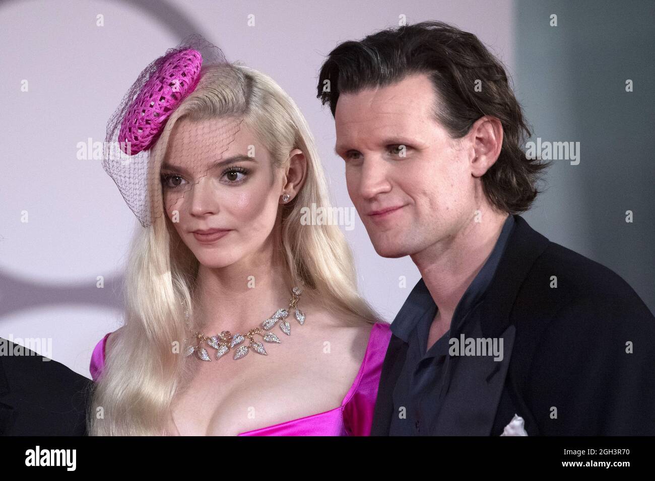 Venedig, Italien. September 2021. Anya Taylor-Joy und Matt Smith bei der Premiere von Last Night in Soho im Rahmen der 78. Internationalen Filmfestspiele von Venedig am 04. September 2021. Foto von Paolo Cotello/imageSPACE Credit: Imagespace/Alamy Live News Stockfoto