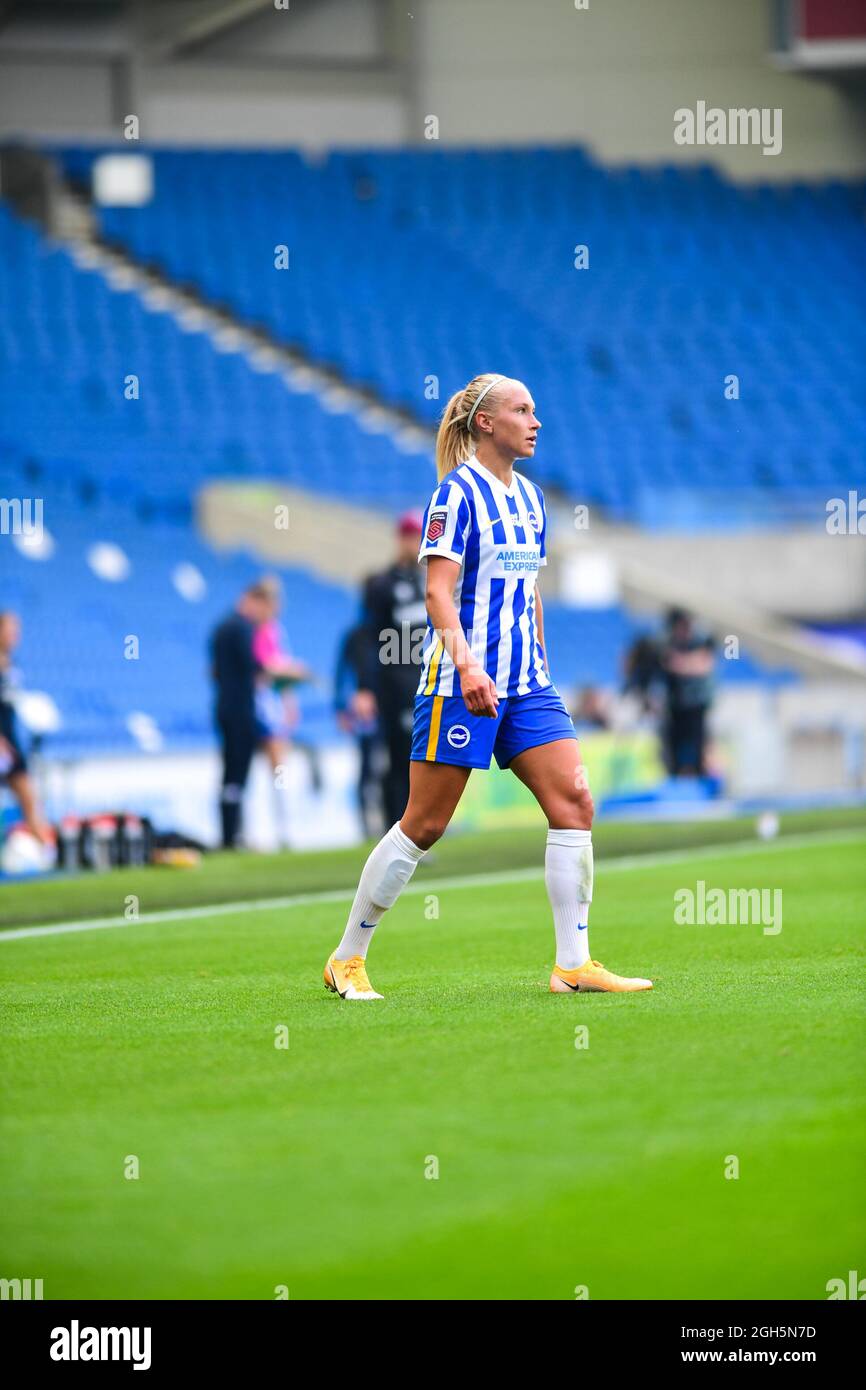 Emma Koivisto ( 2 Brighton) während der FA Women Super League Brighton und Hove Albion gegen West Ham United im Amex - Brighton-England Stockfoto