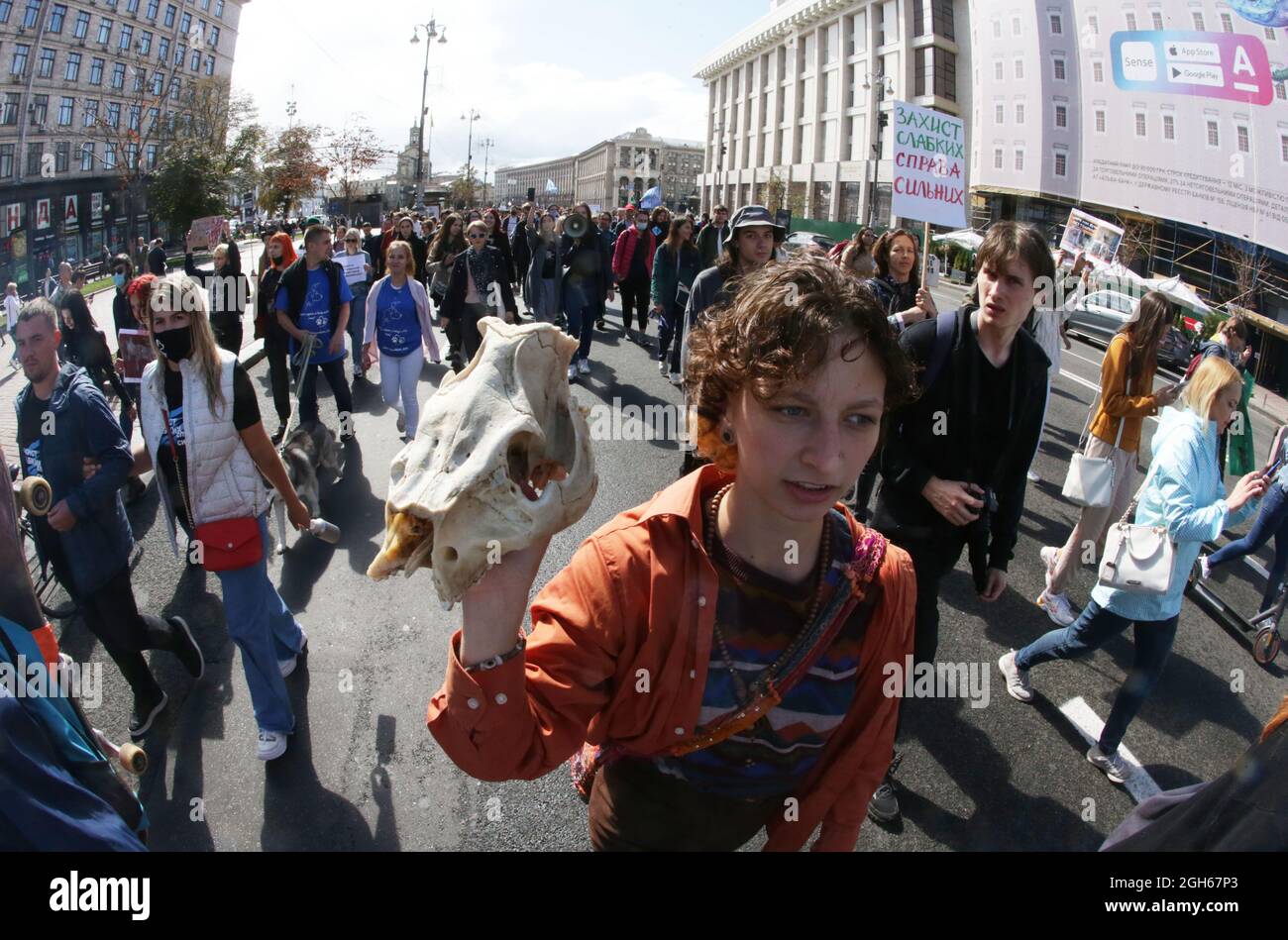 Kiew, Ukraine. 5. September 2021.in der Hauptstadt der Ukraine fand ein marsch für Tierrechte mit dem Motto "die Schwachen zu schützen ist das Geschäft Stockfoto