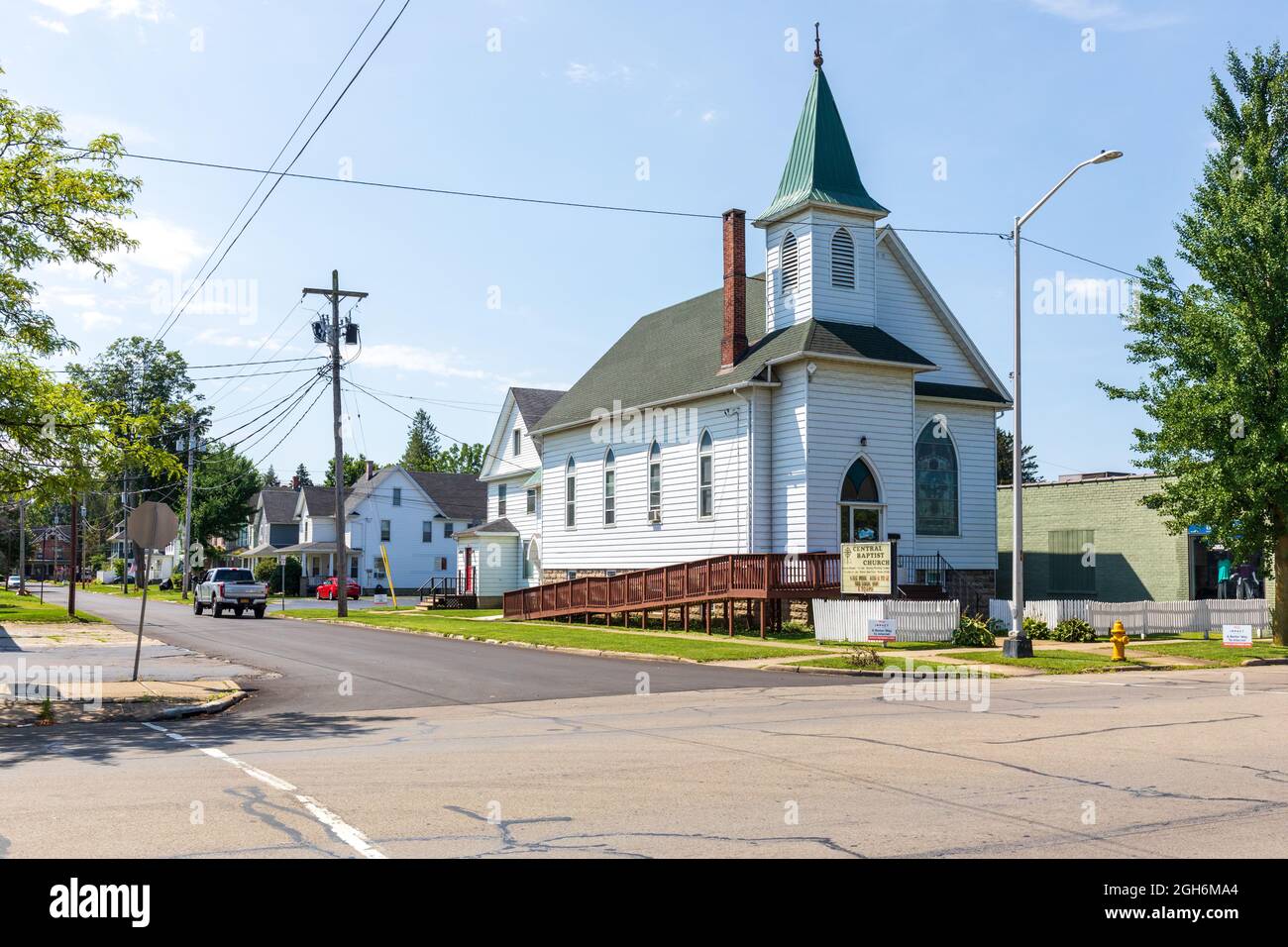 OLEAN, NY, USA-14 AUGUST 2021: Central Baptist Church Building. Stockfoto