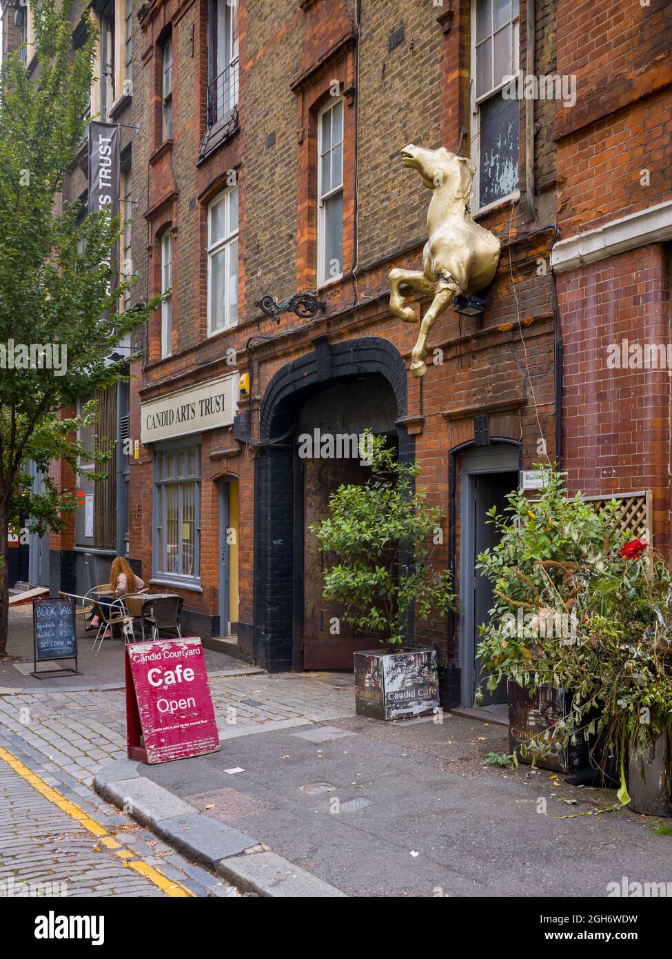 Candid Cafe and Arts Centre, Angel Islington, London, 3 Torrens St, Angel Islington, North London. Stockfoto