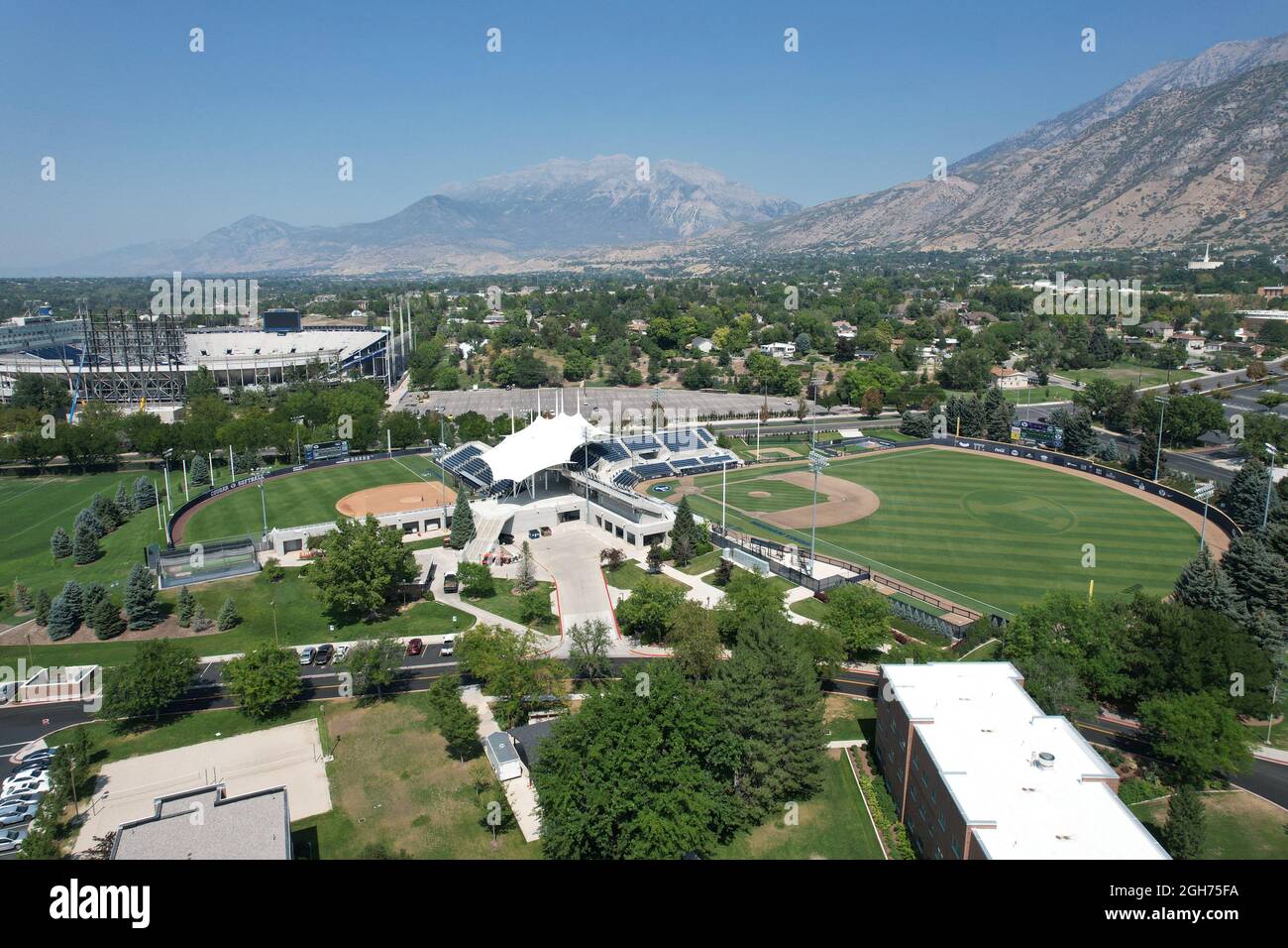 Eine Luftaufnahme von Larry H. Miller Field (Baseballfeld) und Gail Miller Field (Softball) (Baseballfeld) im Miller Park auf dem Campus der Brigham Young Universi Stockfoto