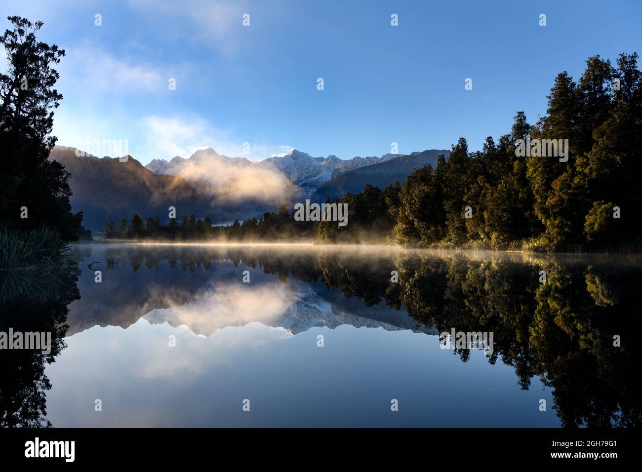 Lake Matheson Sonnenaufgang, Westküste, Südinsel, Neuseeland Stockfoto