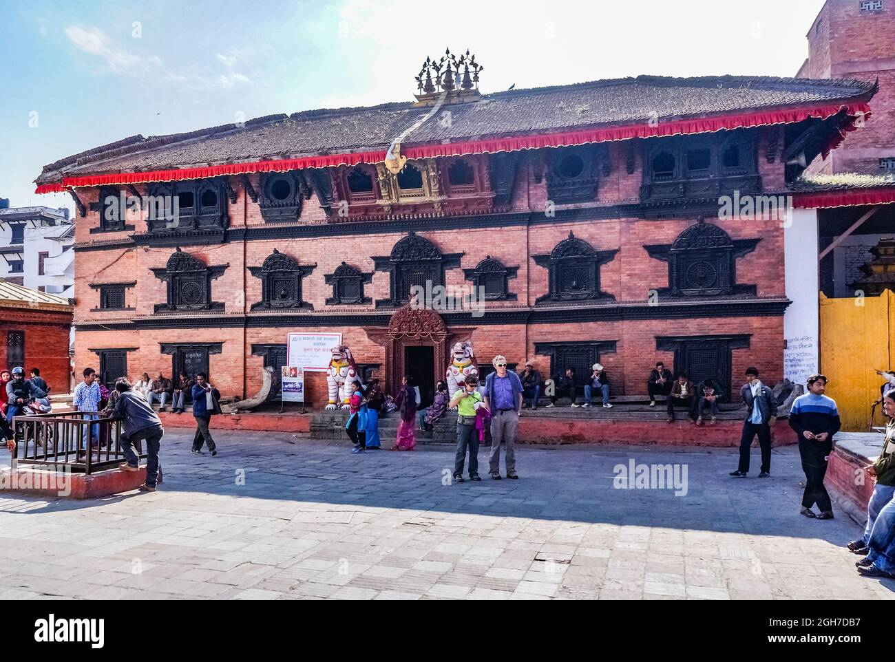 Kumari Bahal, Palast der lebenden Göttin Kumari auf dem Durbar-Platz in Kathmandu, Nepal, vor dem Erdbeben von 2015 Stockfoto