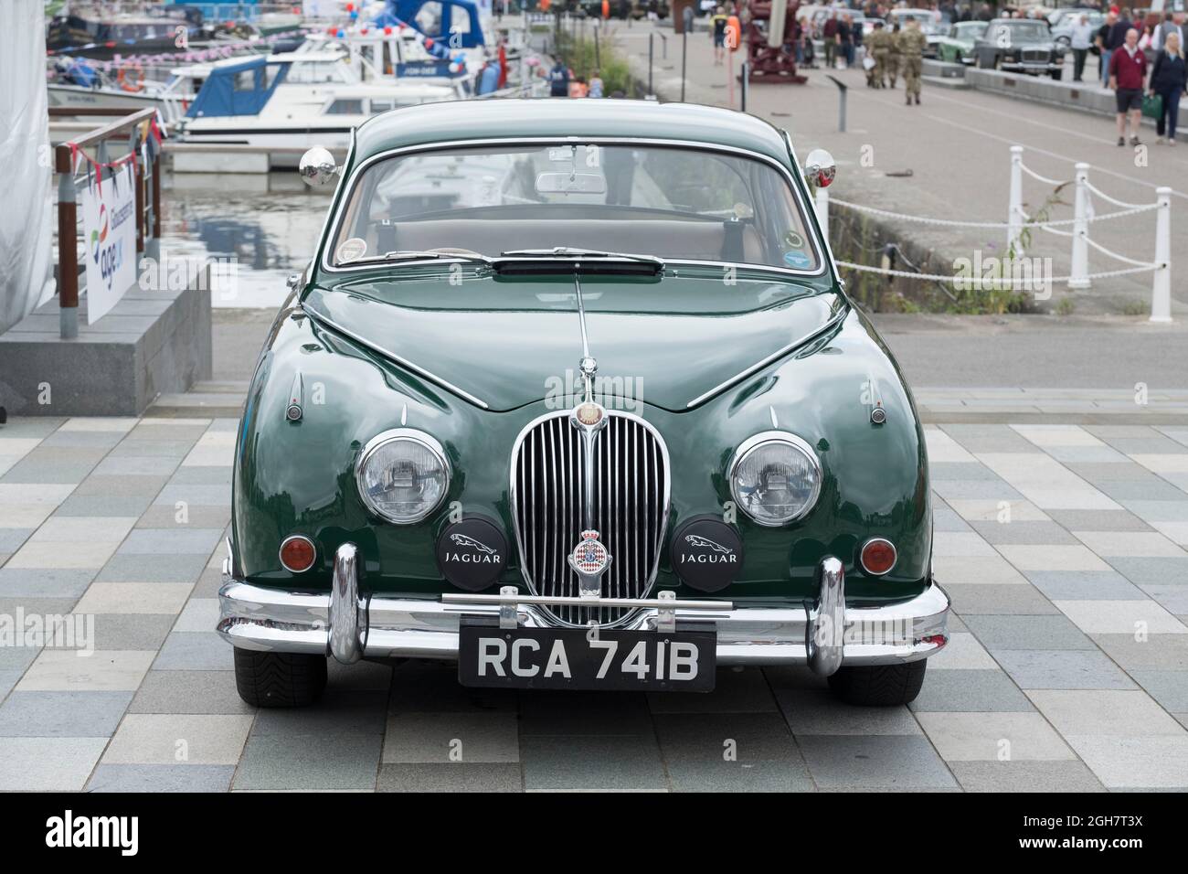 Jaguar Mk2 von 1964 in Grün. Stockfoto