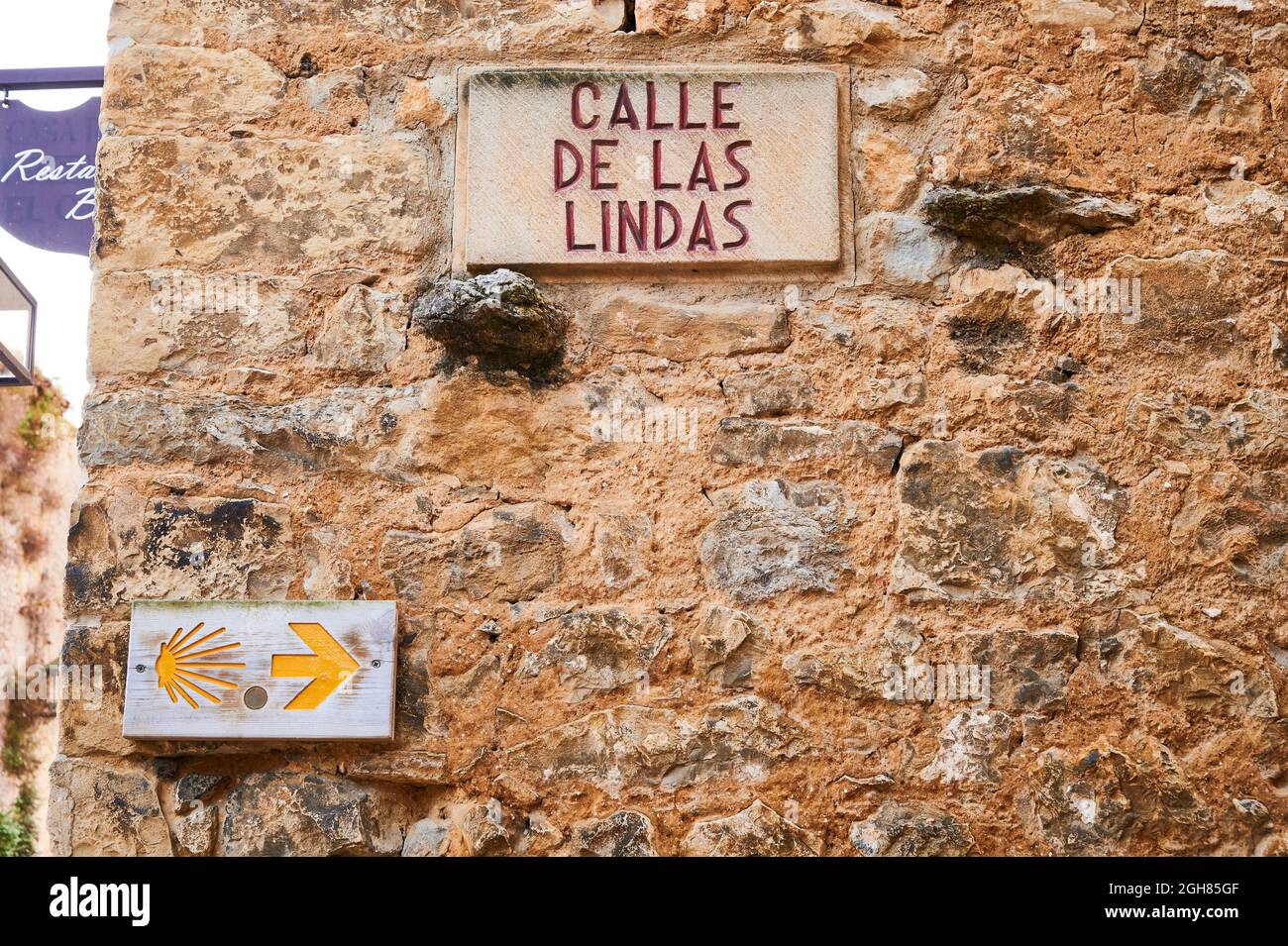 Jakobsweg in Callede las Lindas, Santillana del Mar, Kantabrien, Spanien, Europa Stockfoto
