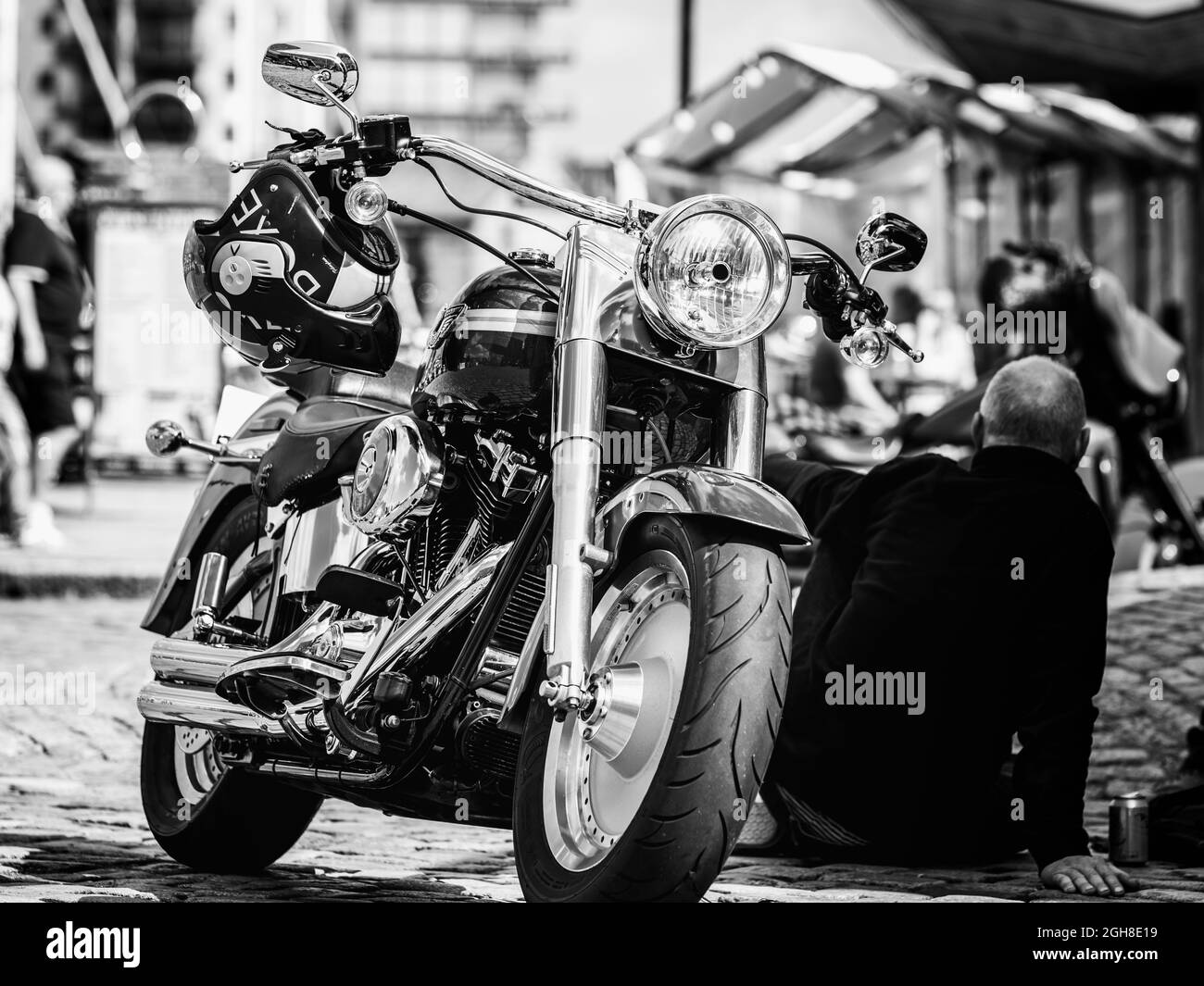 Motorradfotografie, Harley-Davidson in Schwarz-Weiß Stockfoto