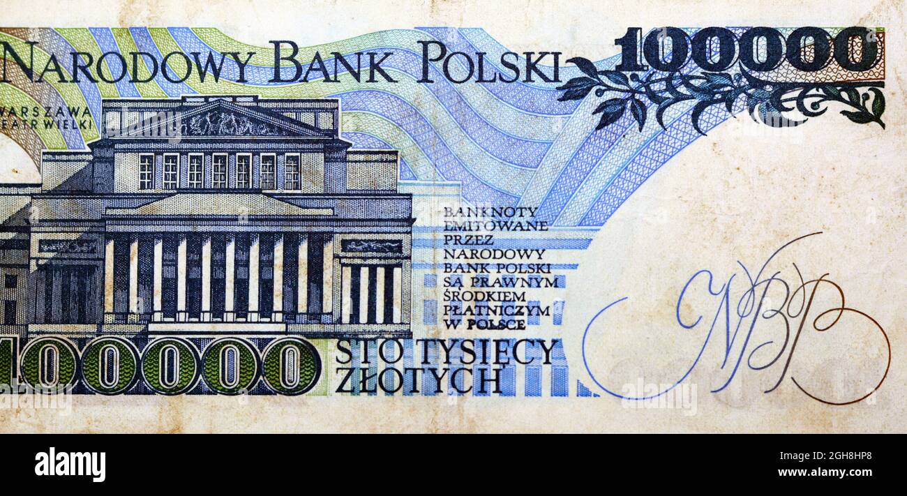 Ein großes Fragment der Rückseite von 100000 hunderttausend alten polnischen Zlotych-Banknoten, 1993 mit dem großen Theater in Warschau, dem alten Po Stockfoto