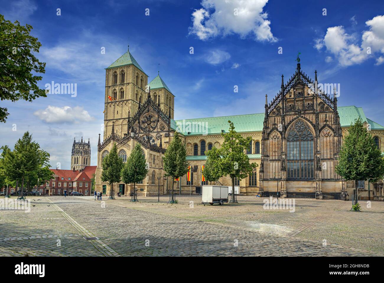 MÜNSTER, DEUTSCHLAND - CA. JUNI 2021: Der St.-Paulus-Dom von Münster, Nordrhein-Westfalen, Deutschland Stockfoto