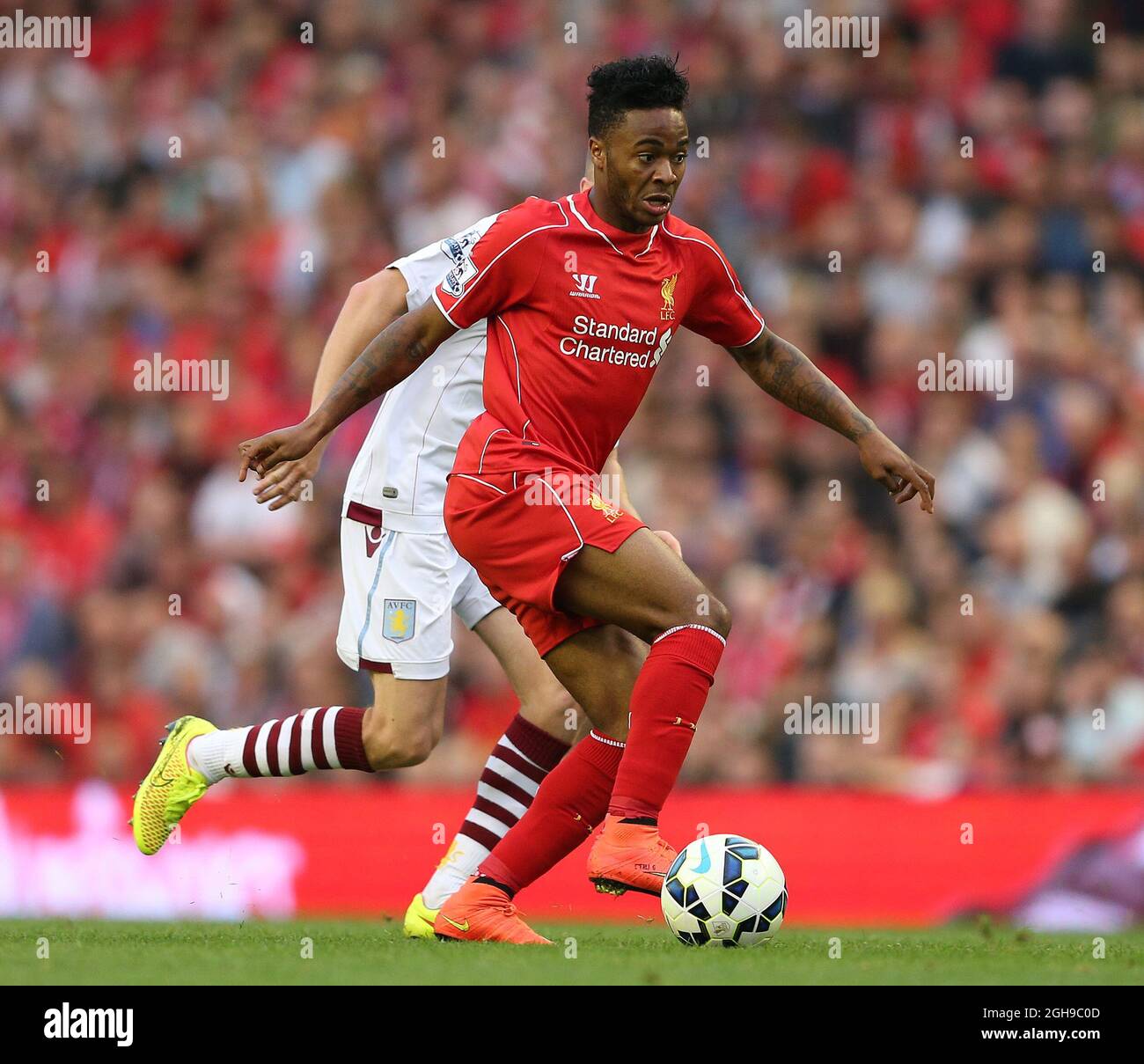 Raheem Sterling von Liverpool während ihres Fußballmatches in der englischen Premier League in Anfield in Liverpool, Nordengland, 13. September 2014. Stockfoto