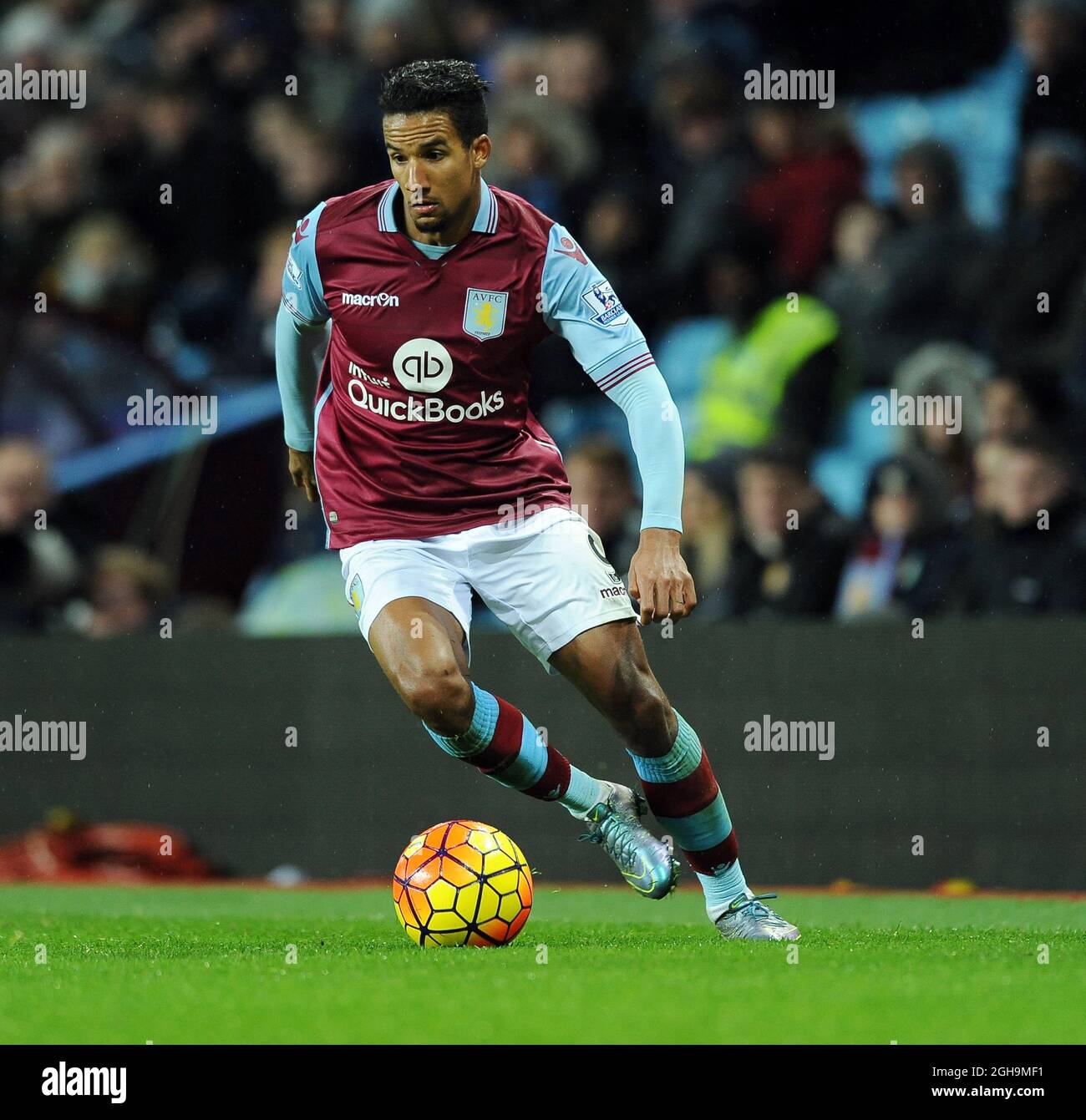 Bild #: 41385166 Nov. 28, 2015 - Birmingham, Vereinigtes Königreich - Scott Sinclair von Aston Villa.- Barclays Premier League - Aston Villa vs Watford - Villa Park - Birmingham - England - 28. November 2015 - Robin Parker Stockfoto