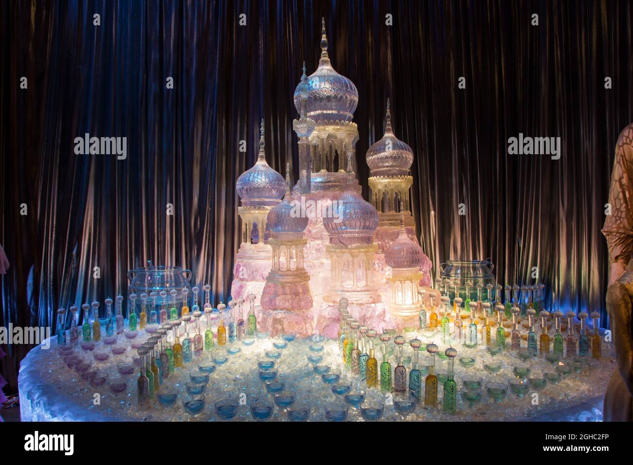 Harry-Potter-Glasschloss auf dem Abschlussball Stockfoto