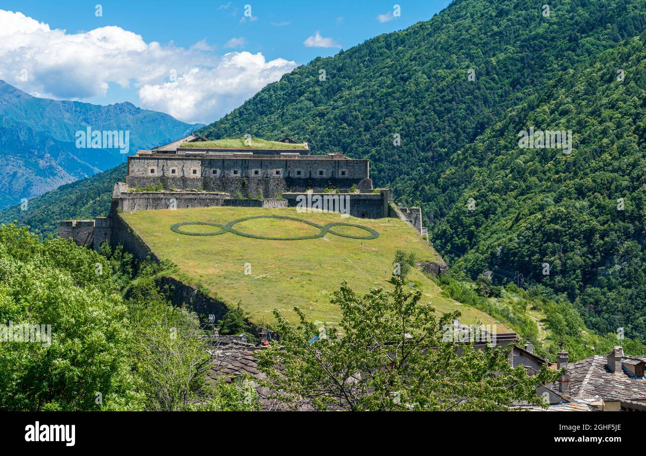 Das Fort von Exilles, im Susa Valley. Provinz Turin, Piemont, Norditalien. Stockfoto