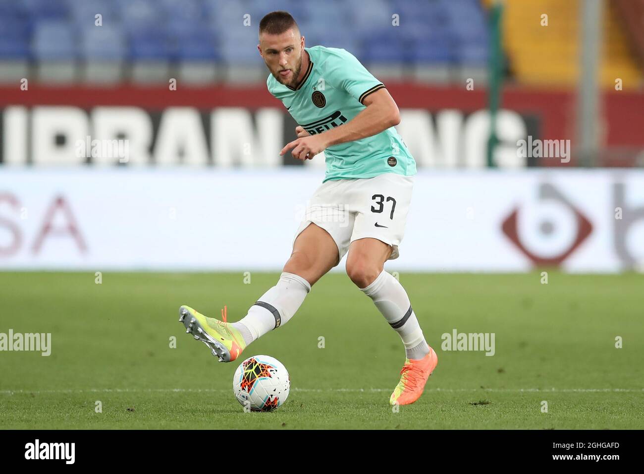 Der slowakische Verteidiger Milan Skriniar von Internazionale während des Spiels der Serie A bei Luigi Ferraris, Genua. Bilddatum: 25. Juli 2020. Bildnachweis sollte lauten: Jonathan Moscrop/Sportimage via PA Images Stockfoto