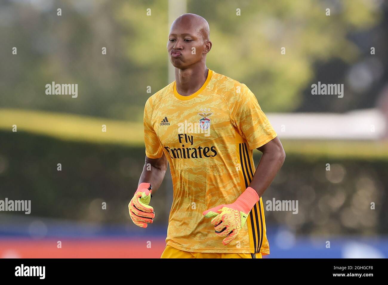 Leobrian Kokubo aus Benfica reagiert während des Spiels der UEFA Youth League im Colovray Sports Center, Nyon. Bilddatum: 18. August 2020. Bildnachweis sollte lauten: Jonathan Moscrop/Sportimage via PA Images Stockfoto